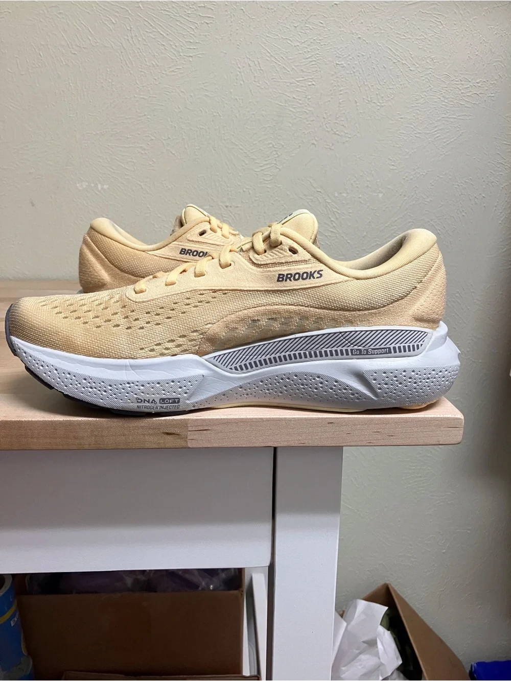 Brooks Women's Adrenaline GTS 24
